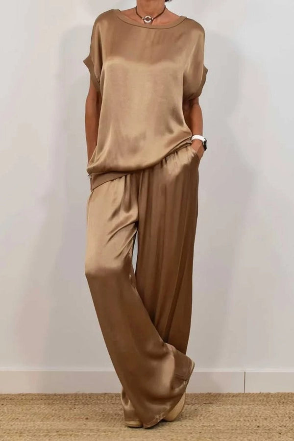 Short-Sleeve Button-Down + Wide-Leg Pants Set 11
